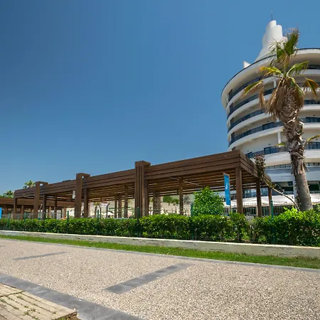 Seaden Quality & Ultra Hotel 5*